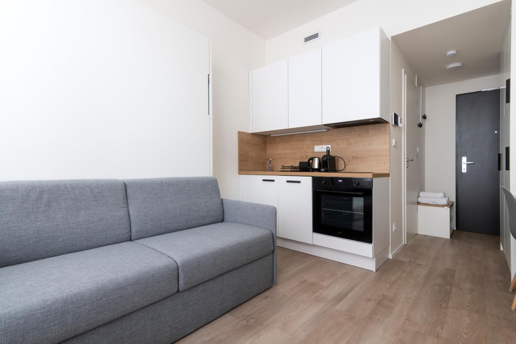 Mozart, Free Onsite Parking, Air Conditioning, 1gbs Wifi Praga