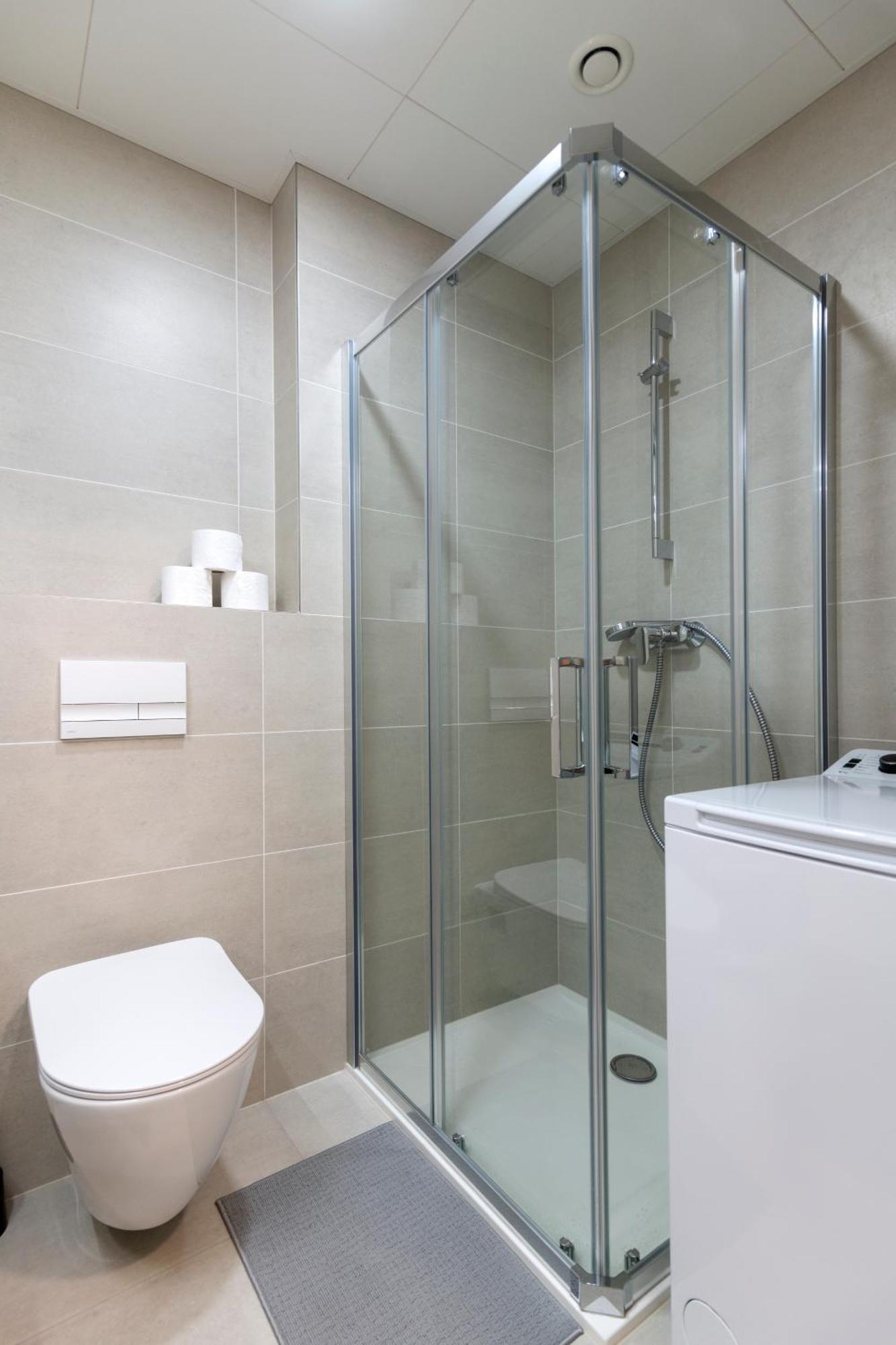 Mozart, Free Onsite Parking, Air Conditioning, 1gbs Wifi Apartament *